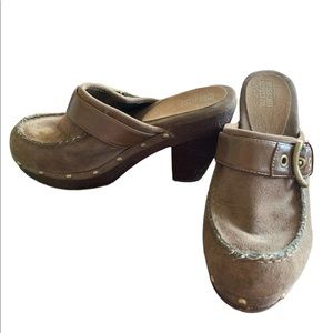 Mossimo Brown Clogs